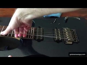How to Stretch Guitar Strings