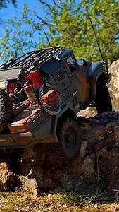 RC ZIL 130 Expedition Truck on a mission…Nothing can stop this beast! . . . . #rc #zil #scale #expedition #offroad #rchobby #explorer #rcdcscalerc #scalebuilder #fun #reels #rockcrawler #hobby | Dariusz Cybula