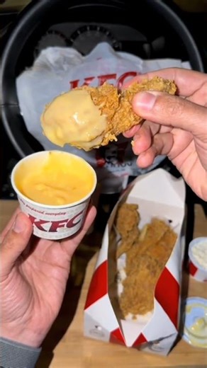 Cheesy KFC Chicken Dip 🤤🔥 Ultimate Crunchy Bite #kfc #asmr #mukbang