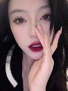 忍冬花式作💩的一天…你们猜我有没有被锤😬😬
