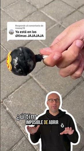 Chupa Chups presents its new "easy" to open wrapper.