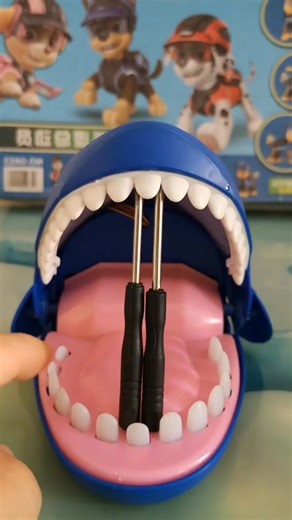 Shark'S ToyStory (@spongecookx)’s videos with Fake Shark Attack - TikTok