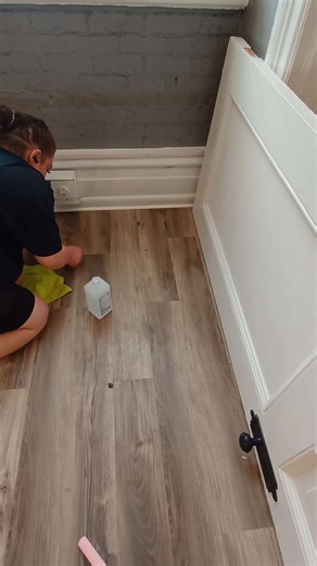 If you or someone you know might be interested in cleaning services I have availability! I do everything from hoarding, routine, commercial, post construction, move in/out and so much more! Please contact Emily @724 550 5048 so we can figure out which cleaning package fits you best! | Emily Elizabeth