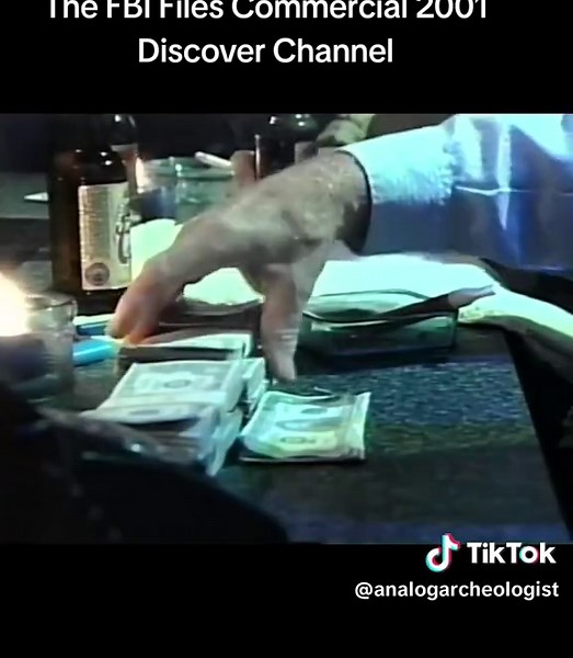 The FBI Files Commercial 2001 Discover Channel #00s #vhs #commercial #nostalgia #fbi #discoverychannel