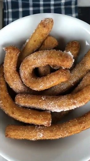 RECETTE CHURROS OU CHICHIS