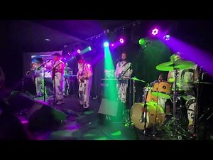 Thumpasaurus-Struttin' (Live)