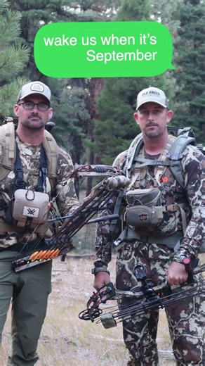 Who owns the fast forward button!!! 🏹🦌 #outdoors #elk #shorts #ytshorts #wilderness