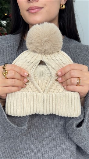 VERSATAIL® on Instagram: "Still not found that perfect gift idea!? Don’t panic! We’ve just answered all your problems ➡️Stylish, comfortable & innovative, our Versatail Bobble Hat couldn’t be better as a gift for those awesome women in your life 🤍 Link in bio to shop & enjoy 15% off when you purchase 2 items, or 20% off for 3 Happy Christmas 🎄💝🛍️☃️ #giftideas #giftideasforher #stockingfiller #giftsformums #bobblehats #magnetichats #highponytails"