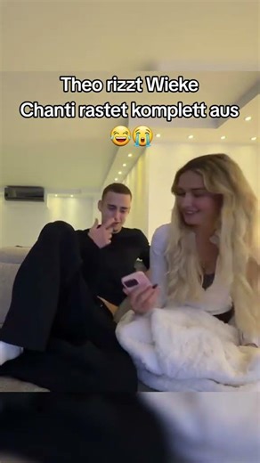 Theo rizzt Wieke im Wavehaus 😱#fortnite #rezon #shorts