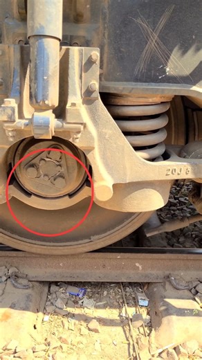 railway wheel break. #shorts #shortsfeed #train #ytshorts #breaking
