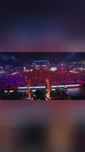 FISHER's EDC Set: Pure Tech-House Madness & Fireworks! #shorts