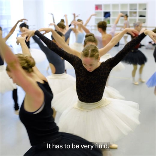 "We are actually embodying the swan" . Have you ever wondered how our graceful dancers achieve those stunning swan arms? 🦢 Let us take you behind the scenes and show you the magic of their exquisite movements. Derek Deane’s Swan Lake in-the-round is returning to Royal Albert Hall 12- 23 June! Click here for tickets: https://www.ballet.org.uk/production/swan-lake-in-the-round/ | English National Ballet