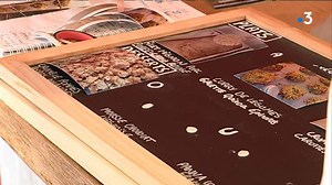 Initiative : ce restaurant de La Roche/Yon a décidé de donner sa chance à des personnes atteintes de trisomie. Un exemple d'insertion réussie liant travail et handicap. https://youtu.be/cFj3FikoEEM | France 3 Pays de la Loire