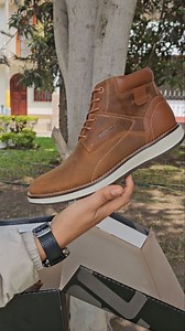 Un buen zapato cambia todo 👞✨ Cuando el diseño se une con la comodidad… se nota desde el primer paso 🔥 ✔️ Cuero real ✔️ Súper cómodo ✔️ Ideal para uso diario 💰 189 soles 📲 994 211 660 #CalzadoDeCuero #BotinesHombre #ModaMasculinaPeru #EstiloUrbano #CalzadoPeru #HechoEnCuero #WitchesCalzados | Witches