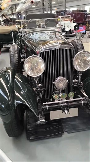 Bentley 8 Litre – The Golden Age of Motoring