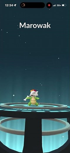 Evolving Shiny Cempasúchil Crown Cubone Into Shiny Cempasúchil Crown Marowak In Pokémon Go