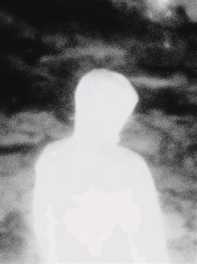 around everything collapses, you try to find a way to escape the storm, the chaos. but this exit door is not outside, it is inside you, this light that never goes out, which doesn’t call you but which is really there. visual art by @0smos3 work for artists and brands.