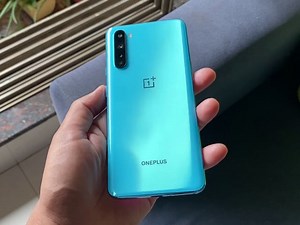 Best Phones Under 30000: OnePlus Nord, Redmi K20 Pro, Realme X3 SuperZoom, And More [August 2020]