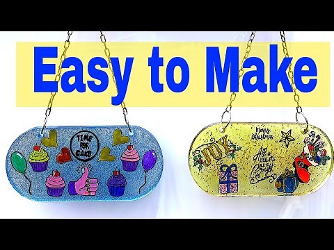 Check Out How To Make These Awesome Resin Signs