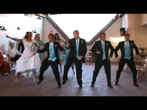 Incredible Surprise First Wedding Dance So Funny! M&K