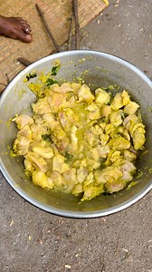 Green Chicken Gravy Cooking in Village | Side Dish Recipes