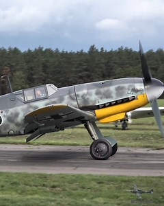 345K views · 17K reactions | Messerschmitt Bf-109 G6 Daimler Benz V12 Sound #Messerschmitt #messerschmittbf109 #DB605 #luftwaffe #aircraft #fighter | Warbirds | Facebook