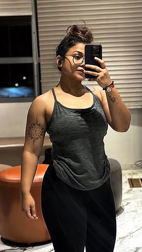 Lipika | Become so confident in who you are that no one’s opinion or rejection can rock you! #wednesday #shine #réel #lift #gymlifestyle #strong... | Instagram