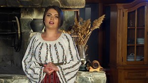 Irina Maria Birou - Sunt batrana si bolnava, nimenea nu ma intreaba | Dulce-i graiul de folclor