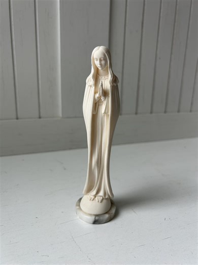 Vintage Alabaster Virgin Mary Statue | Signed A. Giannelli, 6" Tall - Etsy