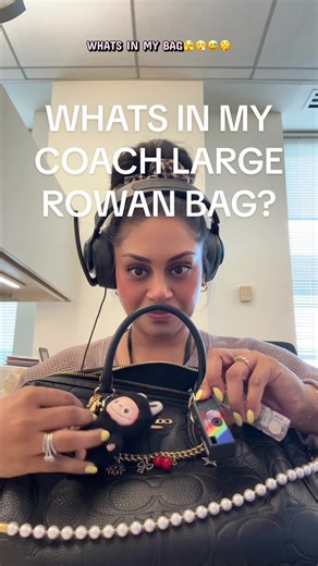 Just a girl playing in her bag with all of my girly cute things😍no tapping & didn’t add a song to the video so you can enjoy all the asmr sounds💃🏽#whatsinmybag #whatsinmypurse #coachbag #pursetok #girlythings @Coach