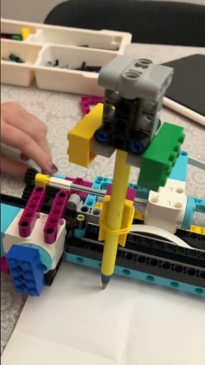 LEGO Spike Prime, máquina CNC