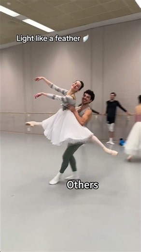 😭😭Ballet vs. Drunk Bestie#memes #funny #humor #expectationvsreality #othersvsus #drunkmemes #shorts