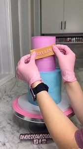 19K views · 354 reactions | Stitch theme cake #stitch #cake #cakedecorating #cakes #stitchcake #liloandstitch #girl #cakevideo #tutorial #hibiscus | Angie's Cake's Bakery, LLC | Facebook