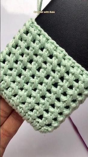 Crochet Phone Bag tutorial for beginners #crochet #crocheting #crochetbag #handmade #crochetstitch