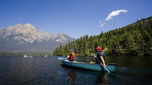 Canada Is Giving Away Thousands of Year-long Park Passes to Americans — How to Snag One