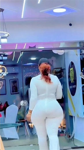 Stunning Irresistible White Jumpsuit | Latest Trendy Fashion Styles for Ladies #fashion #usa #model