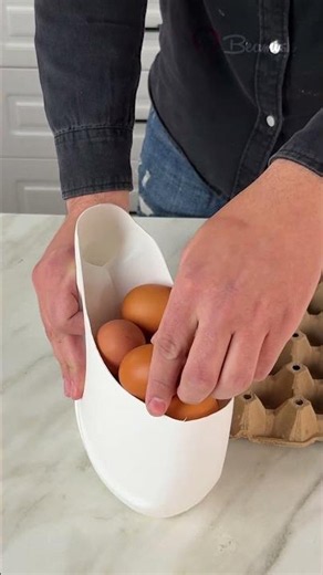 Easy Egg Storage Hack 🥚 #smart #egg #storage