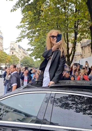 Bye bye Paris 👋🫶🏻🫰🏻 🎥 ©celine_gifmachine - แอดเหี่ยวศรี #CélineDionThailandFans #CelineDion #OlympicGames #Paris2024 | Céline Dion Thailand Fans