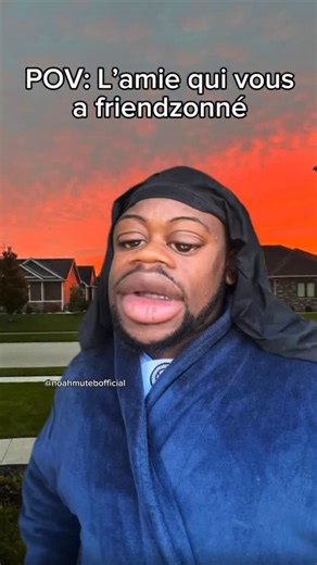 8.1K views · 936 reactions | Partenaire officiel africain des paris sportifs LYON FC x PariPesa Inscris-toi avec mon code promo DEMUTOGANG et reçois un bonus de 100 % jusqu’à 390 000 CDF sur ton premier dépôt ! Prêt à gagner gros ? Parie avec les meilleurs • PariPesa - Lien dans la bio | noahmutebofficial | Facebook