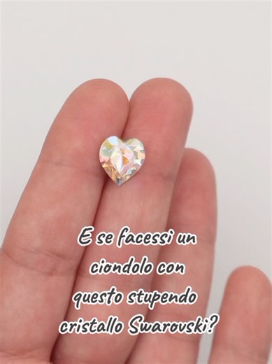 ✨ Prossimamente disponibile ....forse 😅 #wirejewellery #swaroski #crystal #cuore #handmadejewelry