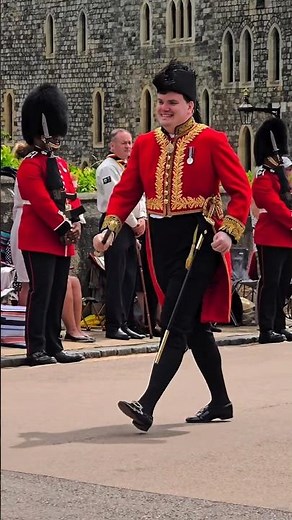 A classic moment from the Order of the Garter Day ceremony at Windsor Castle