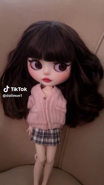 Discover the World of Blythe Dolls and Minime Creations
