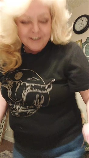 Robbie Stanley (@robbiestanley333)’s videos with Indian Outlaw - Tim McGraw