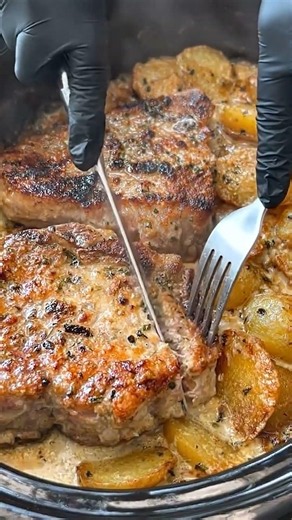 Ultimate Slow Cooker Creamy Pork Chops with Potatoes 🥔🍖 Easy Comfort Meal Recipe #foodreels #food