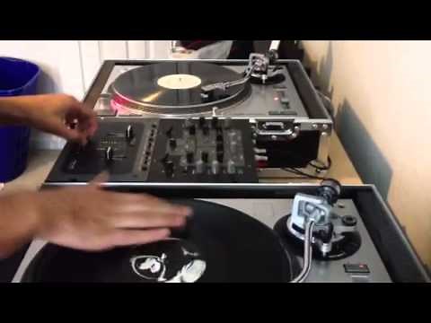 Scratching - ATLP-120 Turntable