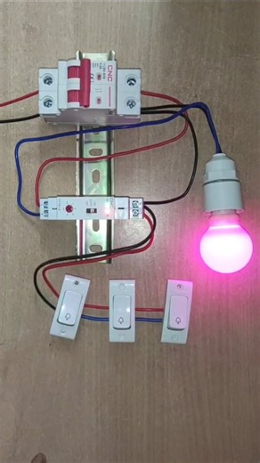 4s Energy on Instagram: "CNC Electric offers a range of AI-integrated, IoT-enabled smart circuit breakers (often referred to as Wi-Fi Smart Breakers) that combine traditional overcurrent protection with modern digital management. These devices, including models like the YCSi and YCB9ZF series, are designed for residential, commercial, and industrial, and solar applications, offering remote monitoring and control via smartphone apps (like Tuya Smart). Here is a detailed breakdown of the informati