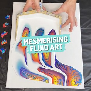 Guy creates mesmerising fluid artwork - and it's so hypnotic to watch 🎨 | Ultimate