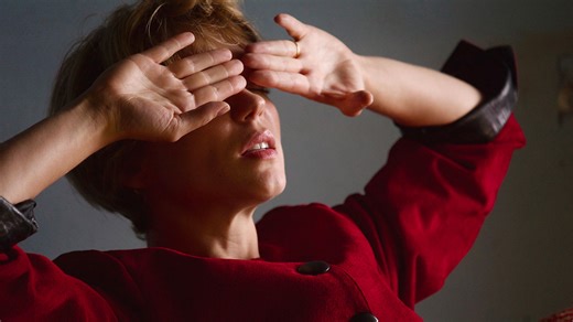 Tromperie - Inganno, il trailer italiano del film di Arnaud Desplechin