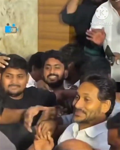 # jai jagan #jaijagan #ysrcpsocialmedia #ysrcongress #ysr #ysrcp #ysrcongressparty #shorts #tlprese