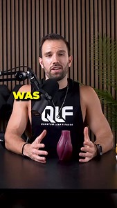 🔥 Muskelkater = mehr Muskelwachstum? Falsch! 💥 Viele denken, dass Muskelkater ein Zeichen für effektives Training ist. Doch die Wissenschaft zeigt: Muskelkater ist KEIN Indikator für Muskelaufbau! ❌💪 🔬 Was passiert wirklich? ➡️ Muskelkater entsteht eher durch Schäden an Nervenenden & Faszien – nicht direkt durch die Muskelfasern selbst. PubMed-ID: 32150878 PubMed-ID: 35482217 ➡️ Der beste Hinweis auf Überlastung? Kraftverlust im nächsten Training! Wenn du schwächer bist, war die Belastung zu